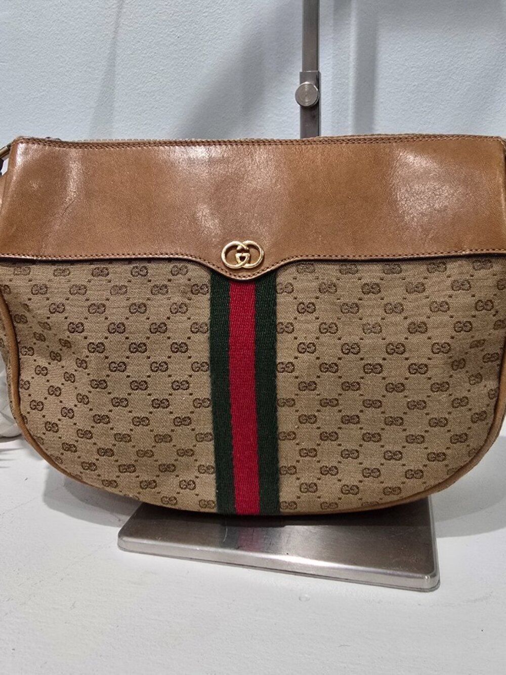 Gucci - Vintage GG Monogram Shoulder Bag, Web Stripe, Made in Italy​​ - Picture 2 of 16
